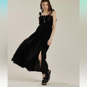noflik Sleeveless Ruffle Straps Smocked High Slit Dress